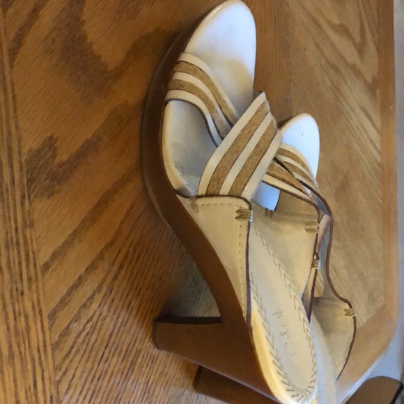 Slides - Picture 6 of 7